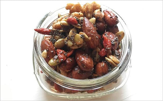 Holiday Spiced-Nut Mix Easy Healthy Recipe