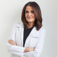 Dr. Thais Aliabadi