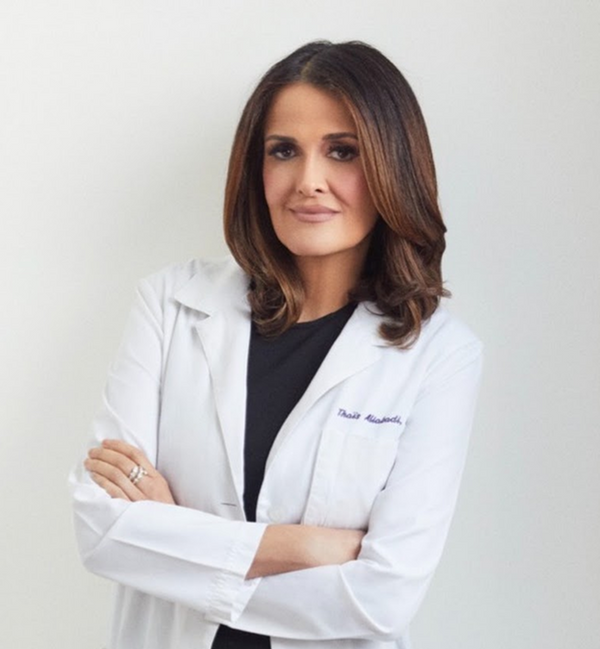 Dr. Thais Aliabadi